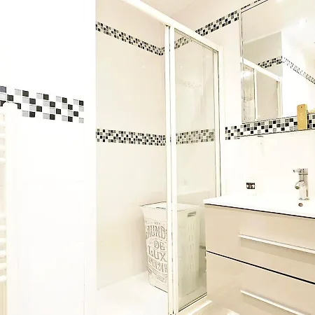 Beautiful Bright Apartmán Cannes