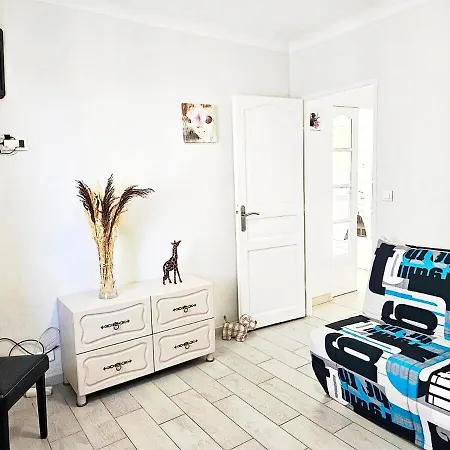 Beautiful Bright Apartmán Cannes