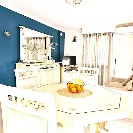 Beautiful Bright Apartman